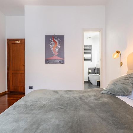 NapoliCentro Mare - Sea View Rooms&Suites Esterno foto