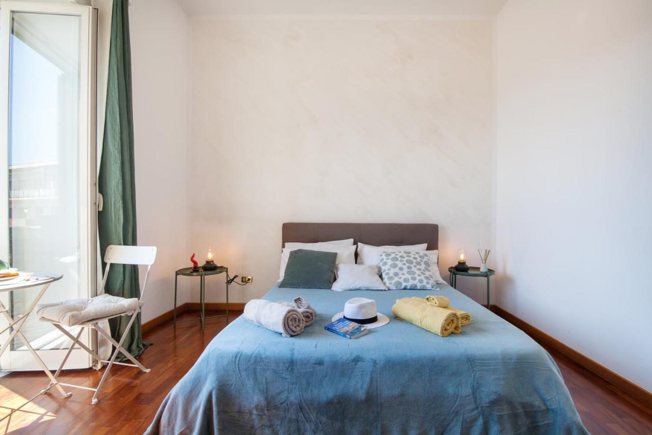 NapoliCentro Mare - Sea View Rooms&Suites Esterno foto